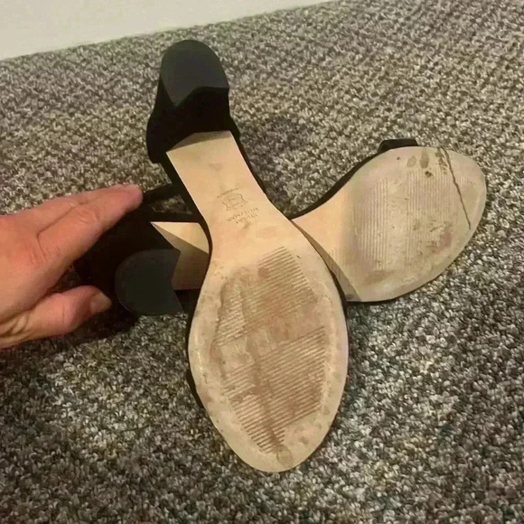 Stuart Weitzman Nearly Nude Suede Ankle Strap Black Pumps Women's 10 Wedding - Picture 6 of 6